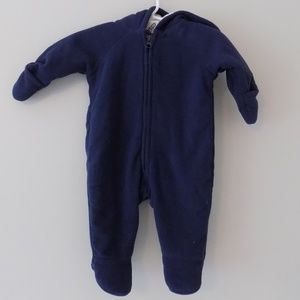 Old Navy Baby Boys Fleece Bunting 0-3 months EUC